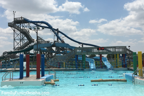 An outside waterpark and pool at Islan Oasis Grand Island