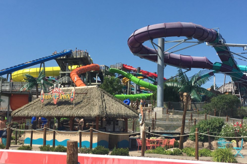 Waterslides and snack shop at Lost Island Waterpark